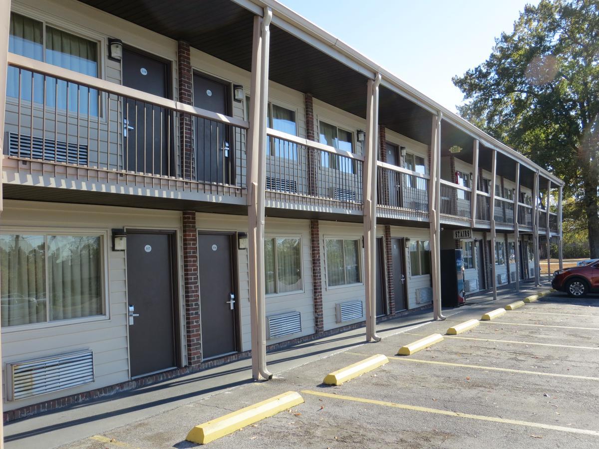 Redwood Inn Gadsden Extérieur photo