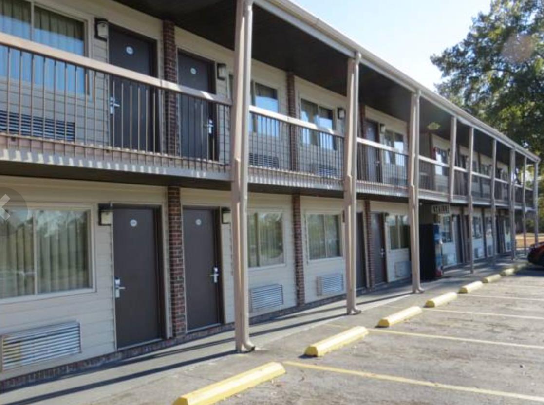 Redwood Inn Gadsden Extérieur photo