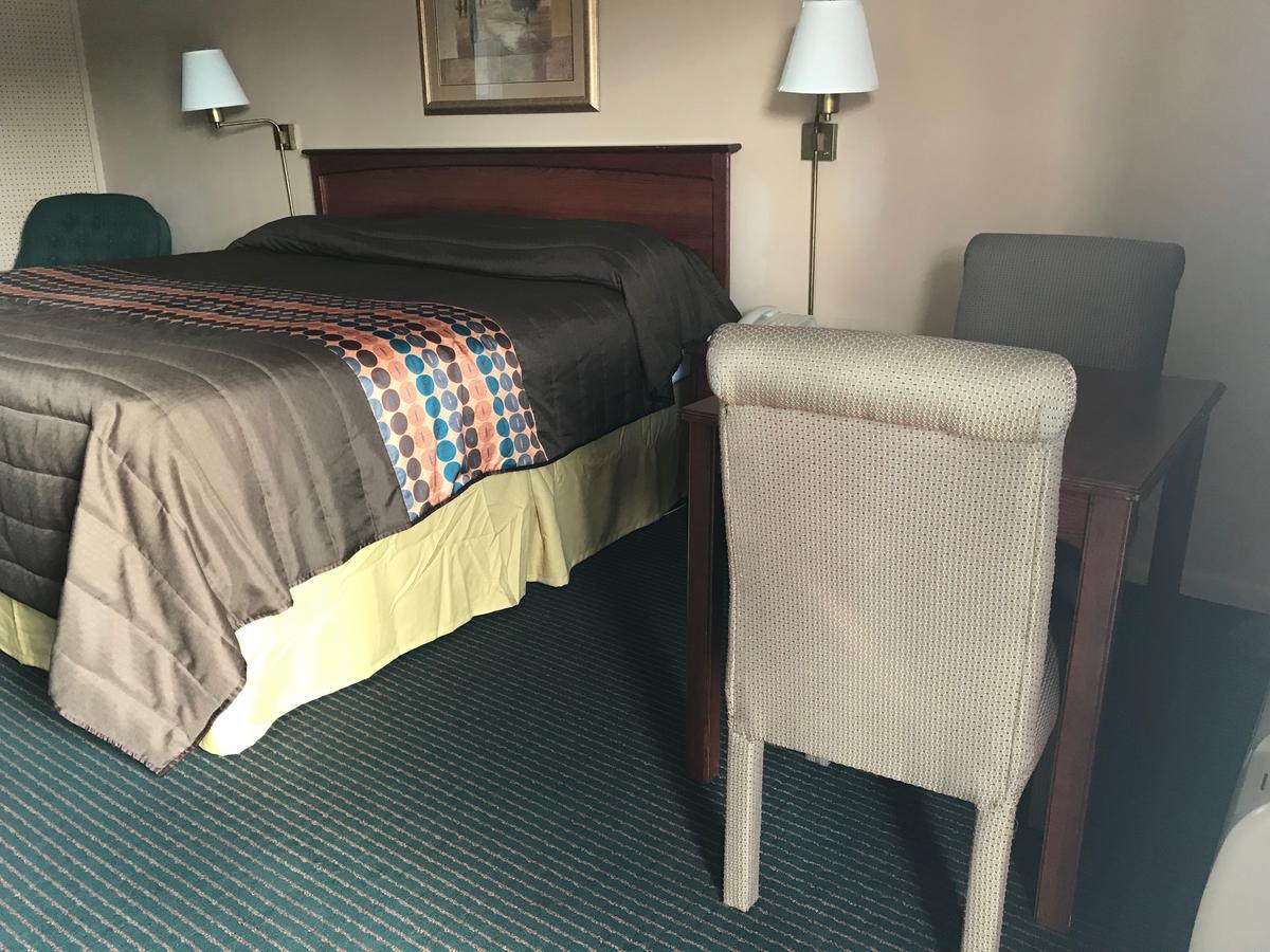 Redwood Inn Gadsden Extérieur photo