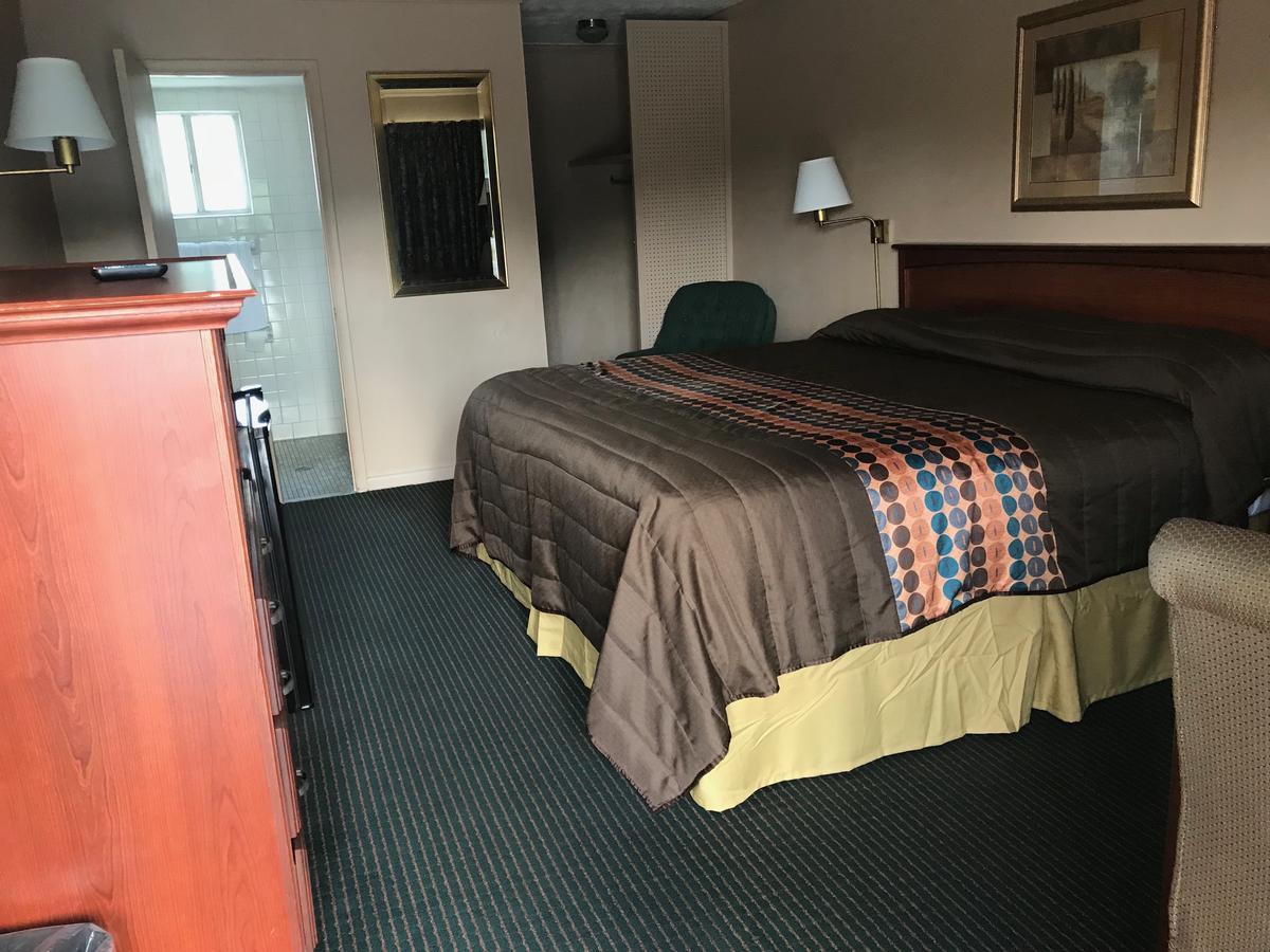 Redwood Inn Gadsden Extérieur photo